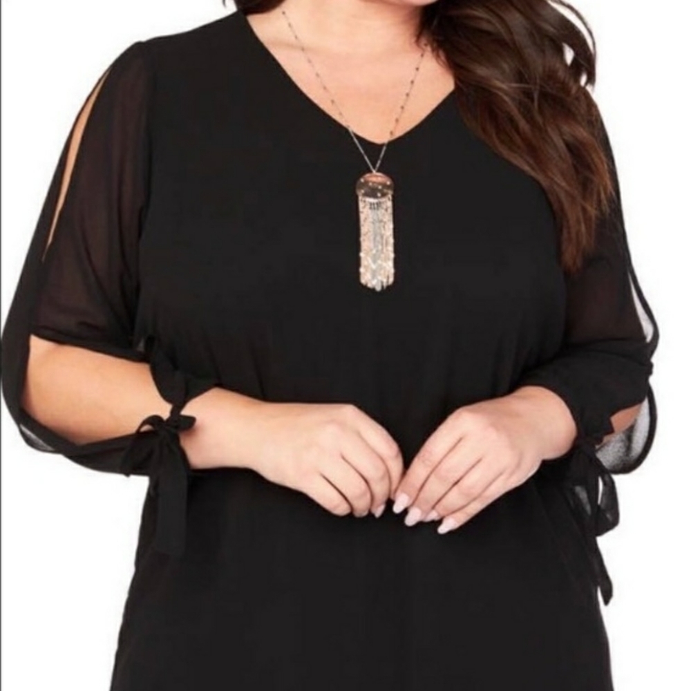 Black long sleeve dress